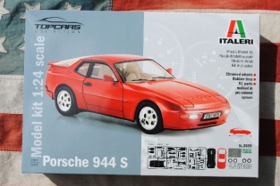 Italeri 3659  PORSCHE 944 S